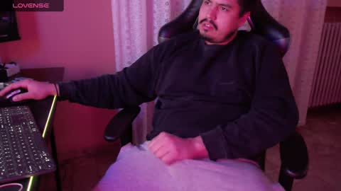 Snapshot of fernan_reds chatting on February 2025 09:23:01 PM Fernan online show from February 2025 09:23:01 PM