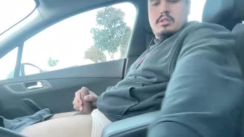 Snapshot of fernan_reds chatting on November 2025 03:35:01 PM Fernan online show from November 2025 03:35:01 PM