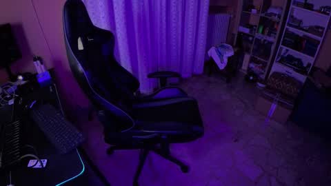 Snapshot of fernan_reds chatting on November 2025 06:01:02 PM Fernan online show from November 2025 06:01:02 PM