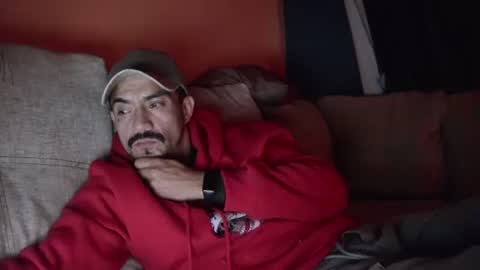 fernand89 online show from December 2024 05:49:02 AM