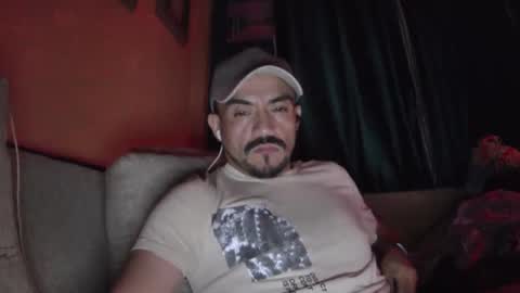 fernand89 online show from December 2024 05:37:01 AM