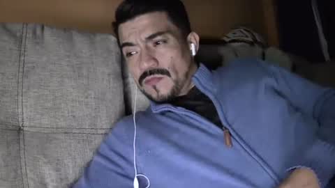 fernand89 online show from January 2025 05:55:01 AM