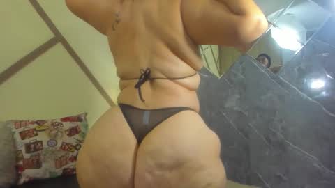 Fernandaclar online show from February 2026 01:37:02 PM