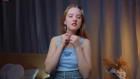 Snapshot of fernandafurfey chatting on February 2026 01:15:02 AM Rachel online show from February 2026 01:15:02 AM