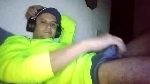 fernandogdl2020 online show from February 2026 10:58:02 AM