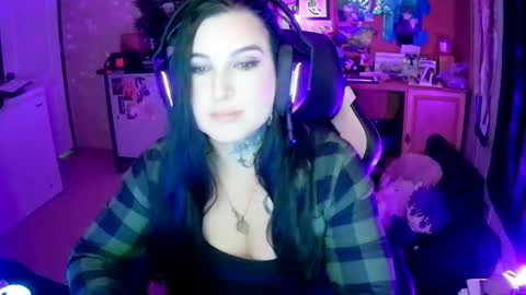 Snapshot of ferocityflame chatting on November 2025 01:27:01 AM ferocityflame online show from November 2025 01:27:01 AM