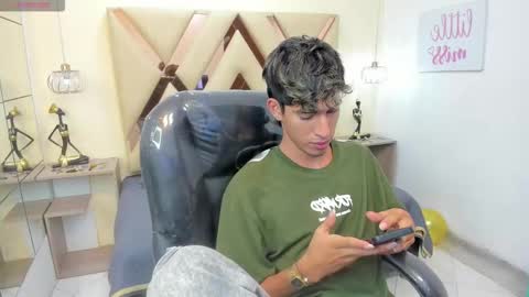 Snapshot of ferphoenix_ chatting on October 2025 03:23:02 AM FER PHOENIX online show from October 2025 03:23:02 AM