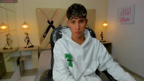 FER PHOENIX online show from February 2026 11:54:01 AM