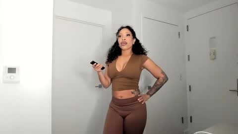 ADREAM online show from October 2025 02:48:02 AM