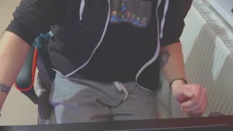 Snapshot of ffys2025 chatting on February 2025 12:19:02 AM ffys2025 online show from February 2025 12:19:02 AM