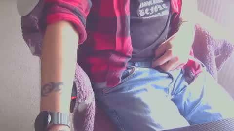 Snapshot of ffys2025 chatting on October 2025 11:41:02 AM ffys2025 online show from October 2025 11:41:02 AM