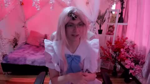 Snapshot of fi_cosplay chatting on October 2025 08:31:01 PM fi_cosplay online show from October 2025 08:31:01 PM