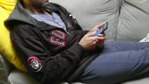 Snapshot of fidelio89 chatting on October 2025 09:37:01 AM Fid online show from October 2025 09:37:01 AM