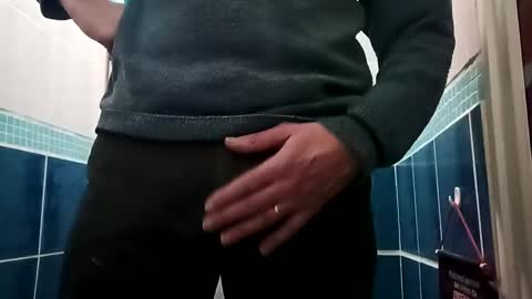 fifi010203 online show from February 2025 10:59:02 AM