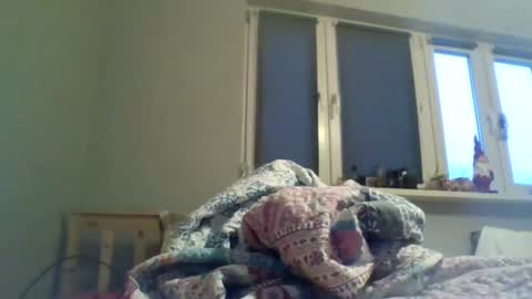 Snapshot of filipek757 chatting on November 2025 02:28:01 PM filipek757 online show from November 2025 02:28:01 PM