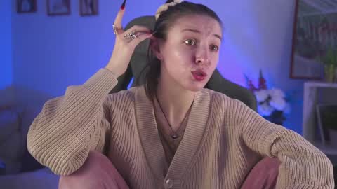 cap and Lana  online show from December 2024 09:19:02 AM