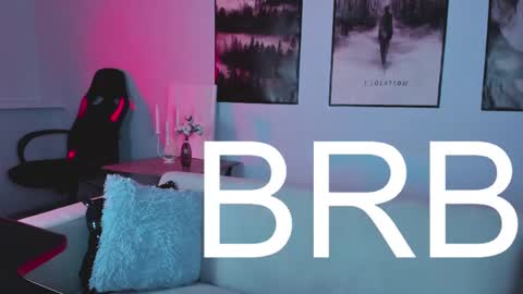 cap and Lana  online show from February 2025 05:16:01 AM