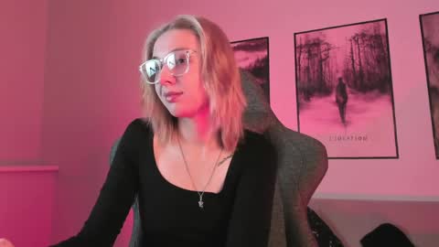 cap and Lana  online show from March 2025 02:30:02 AM