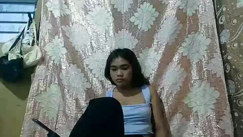 filipinagirl_18 online show from April 2026 09:35:01 PM