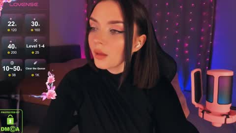 Snapshot of filister666 chatting on December 2024 12:25:01 AM LEEN online show from December 2024 12:25:01 AM