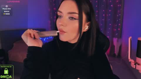 Snapshot of filister666 chatting on January 2025 04:01:02 AM LEEN online show from January 2025 04:01:02 AM