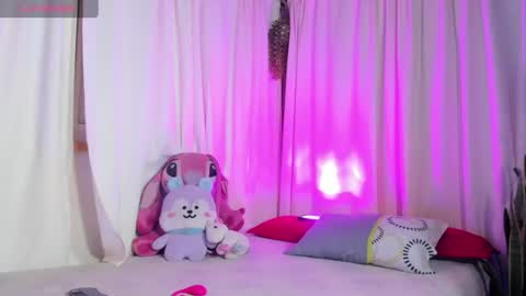Snapshot of filletatouee chatting on June 2026 02:10:02 AM filletatouee online show from June 2026 02:10:02 AM
