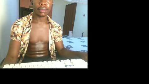 Snapshot of fineebony chatting on May 2026 05:20:01 PM HOT AND SWEET online show from May 2026 05:20:01 PM