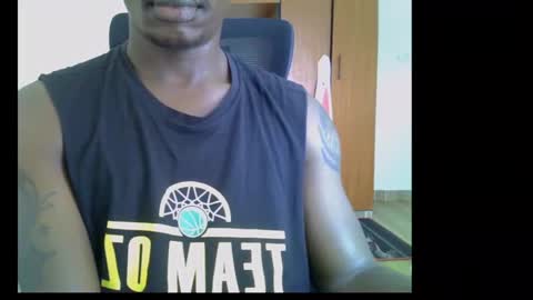 Snapshot of fineebony chatting on May 2026 07:28:02 AM HOT AND SWEET online show from May 2026 07:28:02 AM
