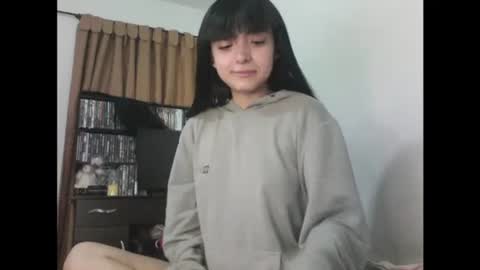 finnky1 online show from April 2026 03:50:02 AM