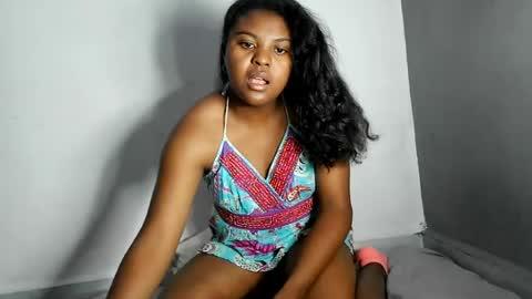 Snapshot of fiona_00 chatting on June 2026 06:55:02 AM fiona_00 online show from June 2026 06:55:02 AM