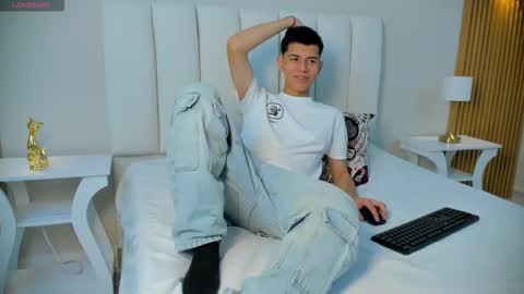 Snapshot of fireguy_99 chatting on November 2025 01:56:02 PM Nicolas online show from November 2025 01:56:02 PM