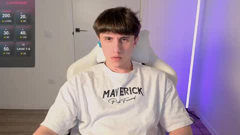 first_mark online show from May 2026 05:18:01 PM
