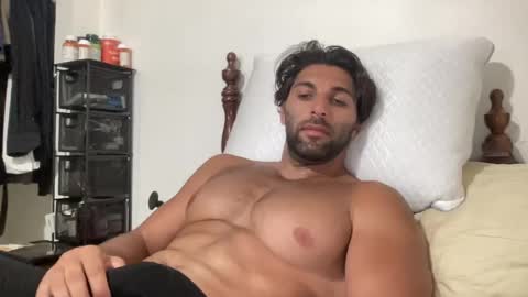 fitcurvyman4fun_69 online show from July 2026 02:52:02 PM