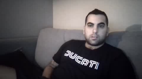 Snapshot of fitdan89 chatting on June 2026 05:32:02 AM fitdan89 online show from June 2026 05:32:02 AM
