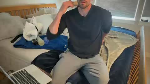 Snapshot of fitfunweird chatting on October 2025 07:58:02 PM fitfunweird online show from October 2025 07:58:02 PM