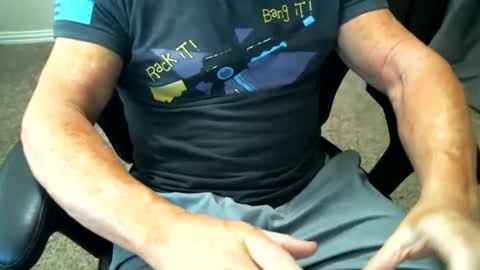 fitguy40 online show from April 2026 07:53:02 PM