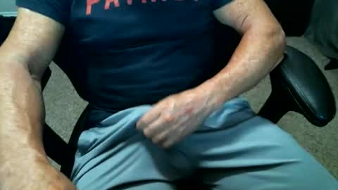 fitguy40 online show from May 2026 03:26:01 AM