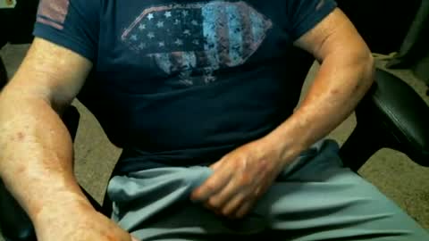 fitguy40 online show from June 2026 02:45:02 AM