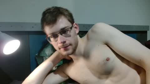 Snapshot of fitwhiteboy01 chatting on November 2025 02:33:01 PM Fitwhiteboy01 online show from November 2025 02:33:01 PM