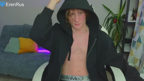 Snapshot of fixsicki chatting on January 2025 03:15:01 AM Eren.  online show from January 2025 03:15:01 AM