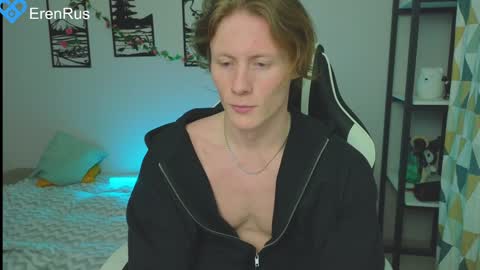 Snapshot of fixsicki chatting on February 2025 02:13:02 PM Eren.  online show from February 2025 02:13:02 PM