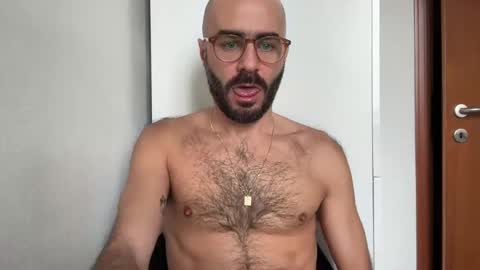 Fla is short for Flavio online show from December 2024 10:38:02 AM