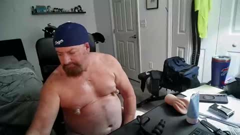 Snapshot of flaguy3233 chatting on January 2025 08:32:02 AM Florida guy online show from January 2025 08:32:02 AM