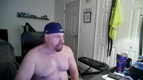 Snapshot of flaguy3233 chatting on January 2025 04:19:01 PM Florida guy online show from January 2025 04:19:01 PM