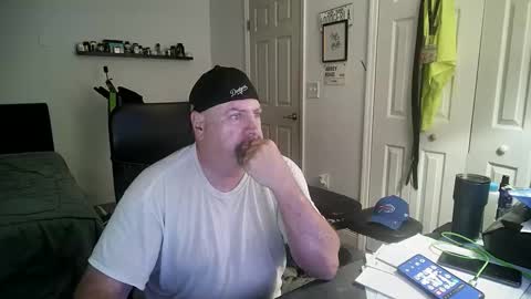 Snapshot of flaguy3233 chatting on September 2025 06:19:01 PM Florida guy online show from September 2025 06:19:01 PM