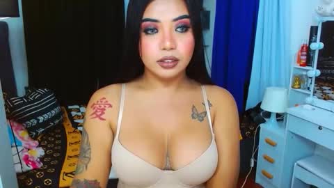 Snapshot of flamarafire chatting on February 2026 11:38:02 AM FLAMARA online show from February 2026 11:38:02 AM