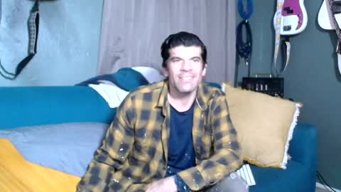 Flannel Dong online show from October 2025 11:27:02 PM