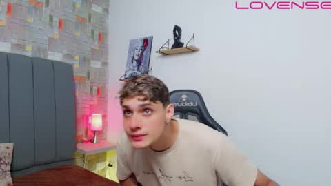 Snapshot of flaquito___ chatting on April 2026 08:39:01 PM Flaquito online show from April 2026 08:39:01 PM