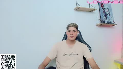 Snapshot of flaquito___ chatting on May 2026 08:27:01 PM Flaquito online show from May 2026 08:27:01 PM