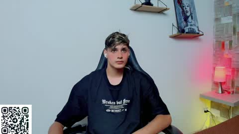 Snapshot of flaquito___ chatting on May 2026 08:37:02 PM Flaquito online show from May 2026 08:37:02 PM
